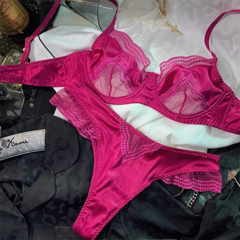 Ensemble dentelle et soie